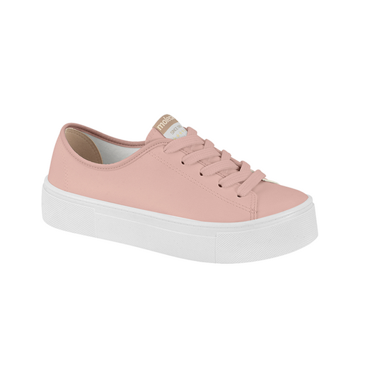 Moleca blush-pink sneaker with white sole and beige insole featuring a subtle logo detail
